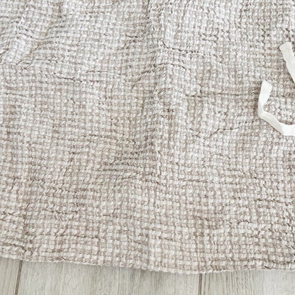 NORDSTROM AT HOME Beige Honeycomb Textured Linen Pillow Sham Standard 19” X 27” - Picture 2 of 7